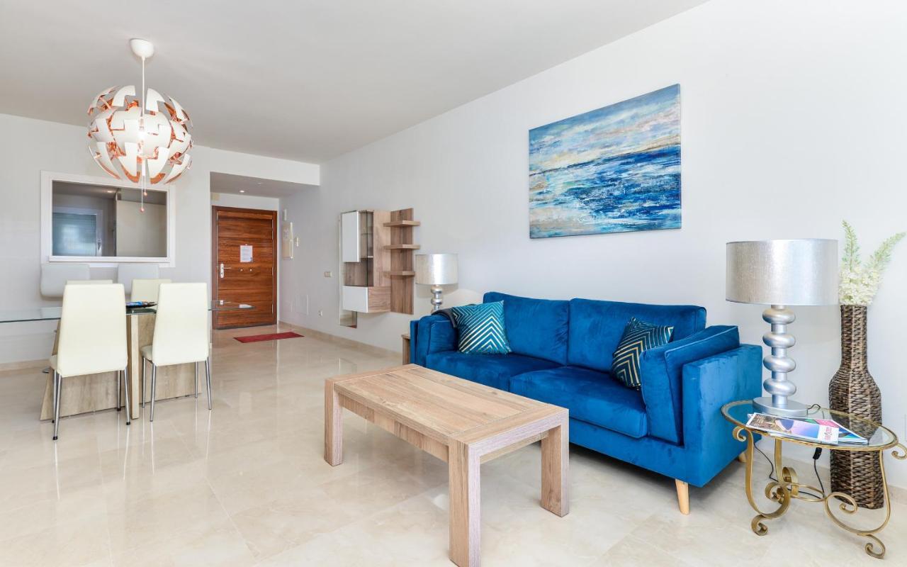 Alcazaba Lagoon 2425 Luxury Private Beach Estepona Bagian luar foto