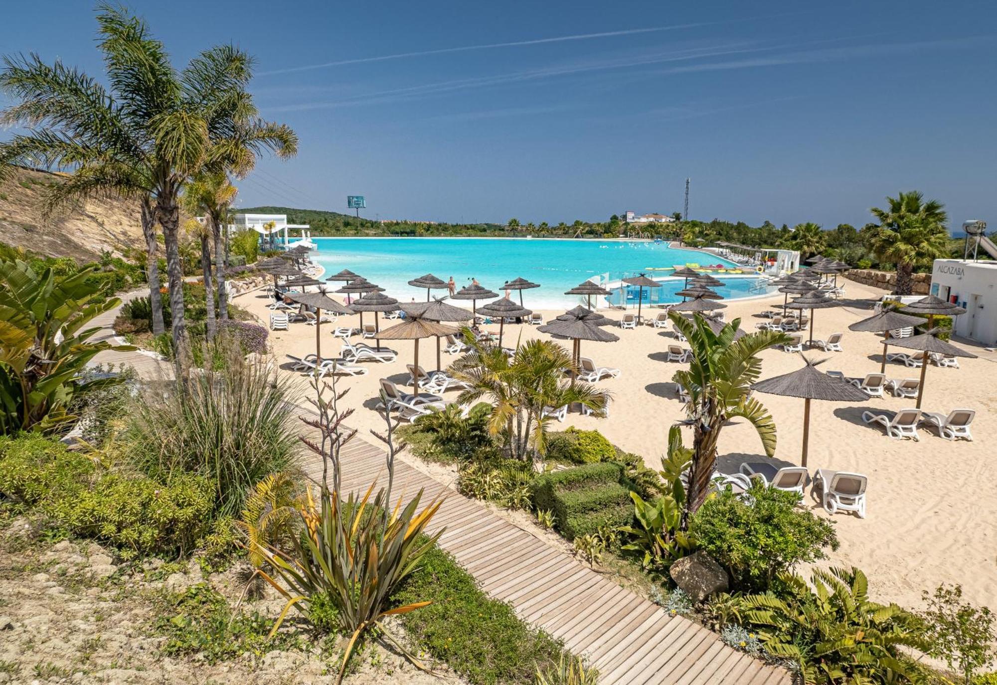 Alcazaba Lagoon 2425 Luxury Private Beach Estepona Bagian luar foto